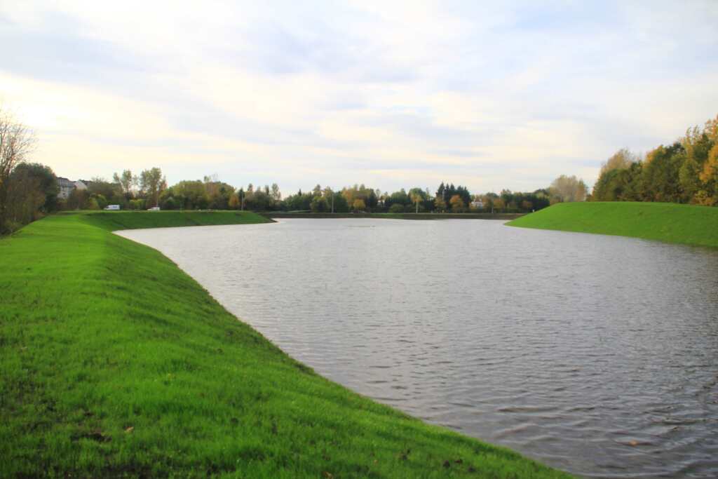 Elérte a Tisza vize a Vezér úti tározót