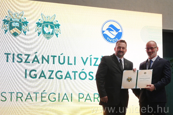 stratégiai partnerség Debreceni Egyetem